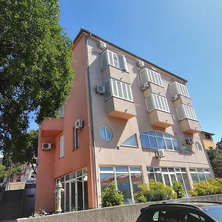 Apartment Lana Novi Vinodolski Buitenkant foto
